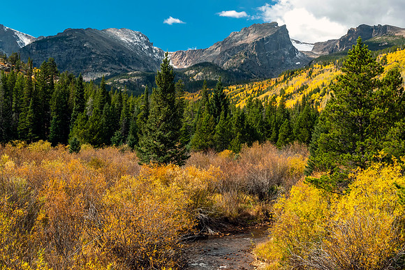 RMNP-Autumn View Hallett Peak
